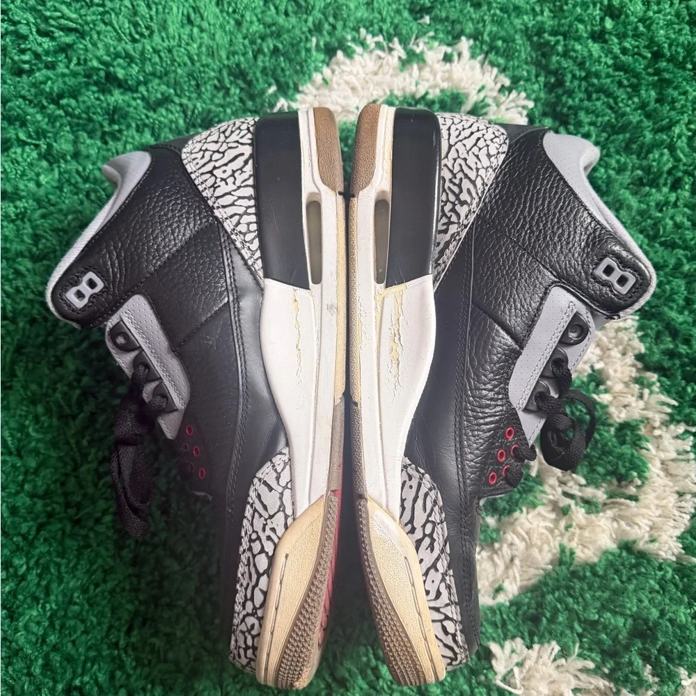 Nike Air Jordan 3 Retro 
